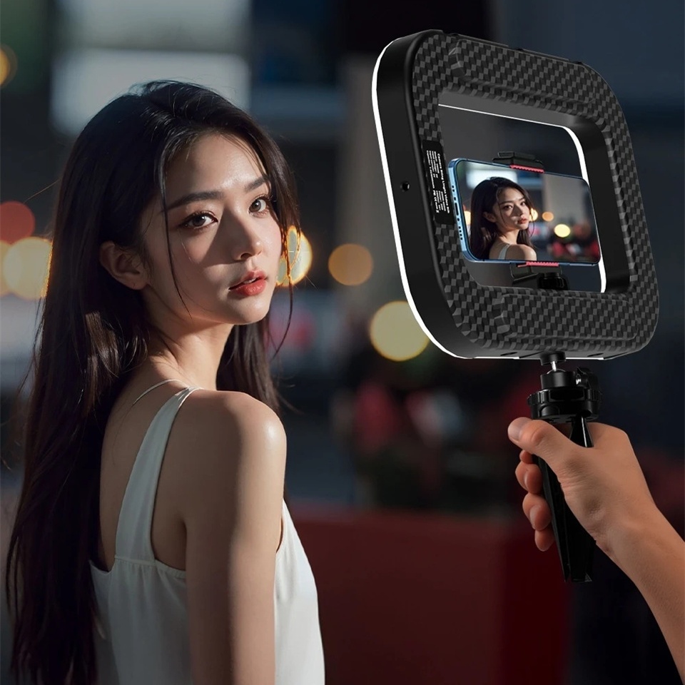 Luce di riempimento per selfie - Photography Mobile Lighting recensione e prezzo
