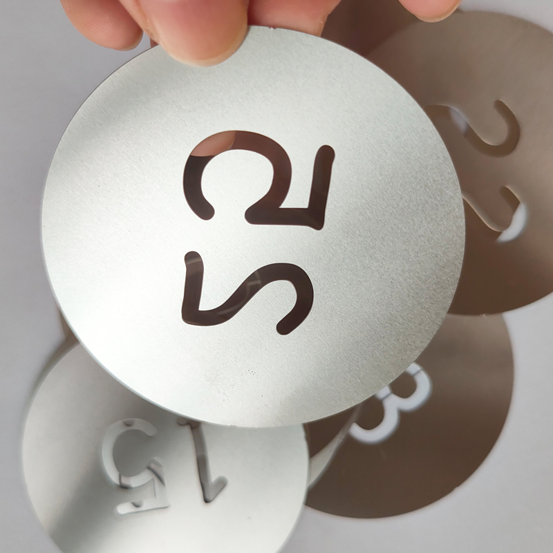 Gobo per Feste di Compleanno,  - Snoot Flash Modifier recensione e prezzo